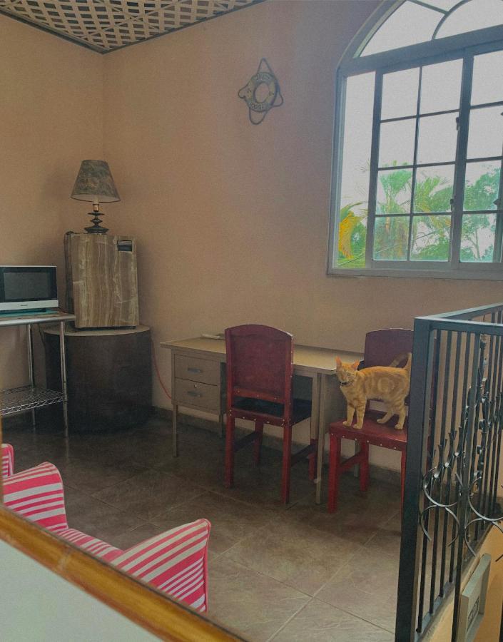 Black Lion Inn Santiago Εξωτερικό φωτογραφία